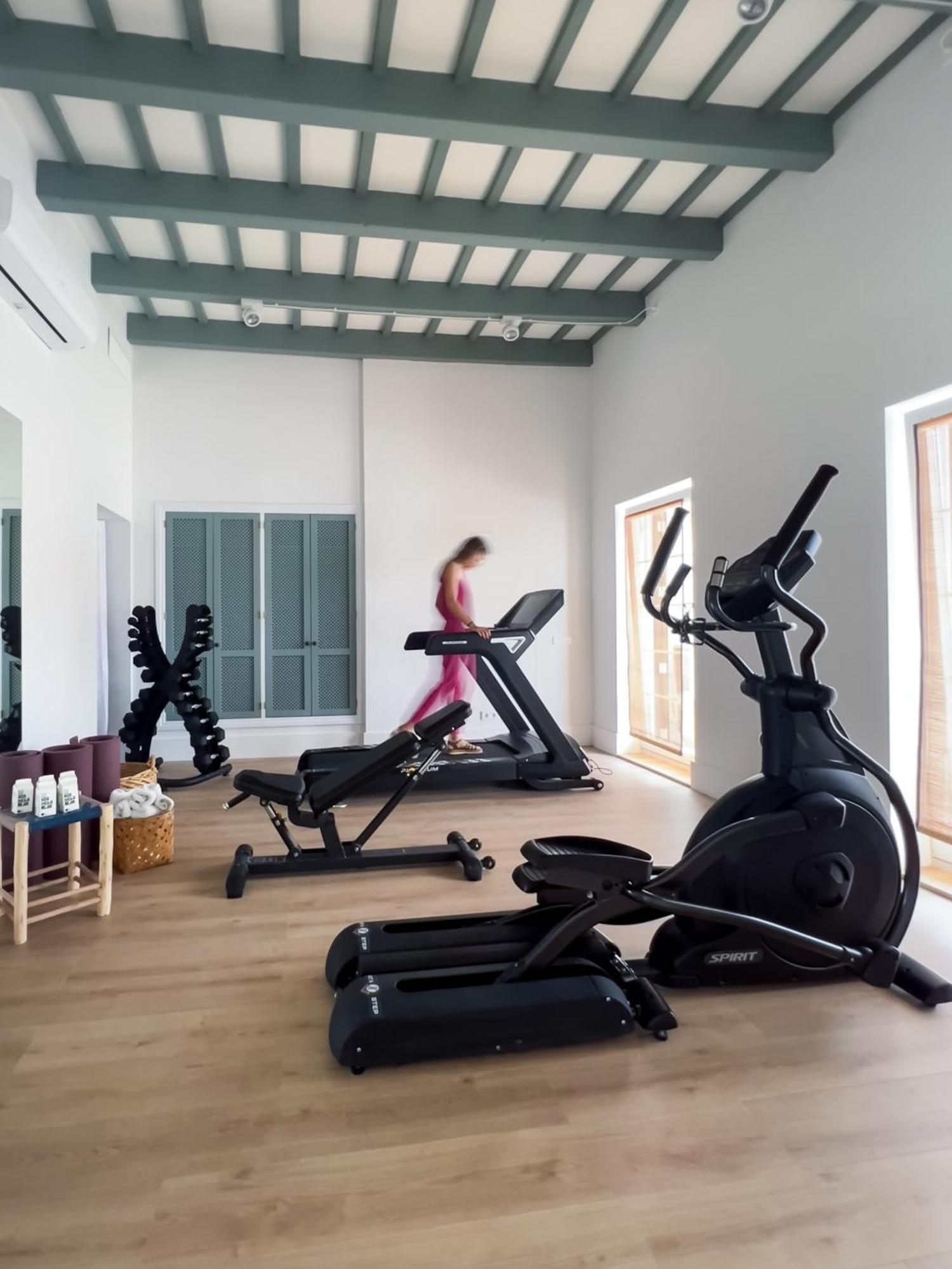 Hotel Cristine Bedfor Mahon Zewnętrze zdjęcie